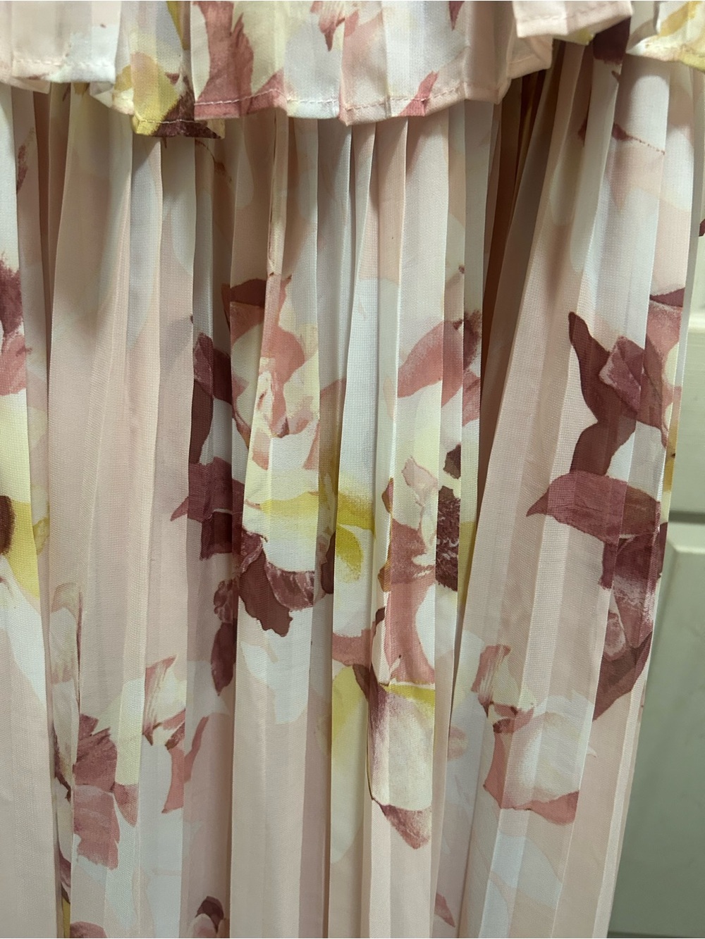Balactic Born Pleated Floral Off Shoulder Maxi Dress - Picture 6 of 12